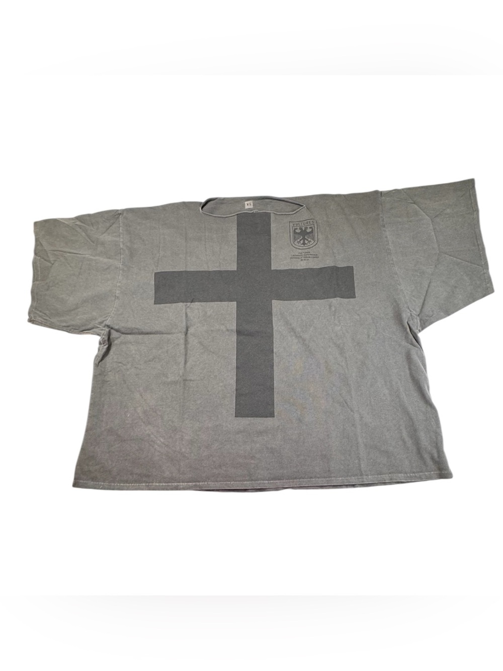 NWOT Kanye West VULTURES T-Shirt Men's Size 3 (Large) Gray Korea Exclusive Cross